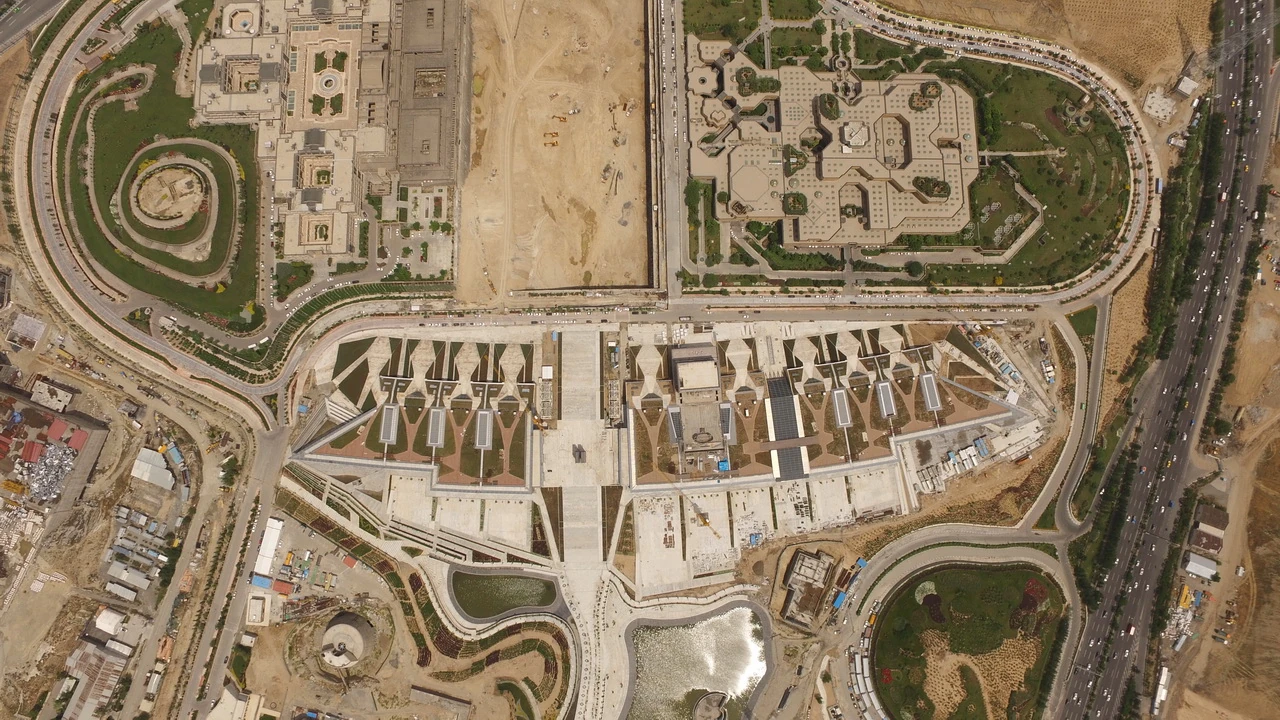 باغ کتاب تهران